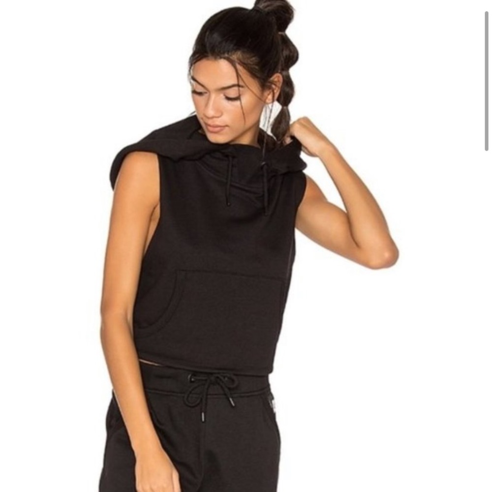 IVY Park Cropped Sleeveless Hoodie - Picture 5 of 16